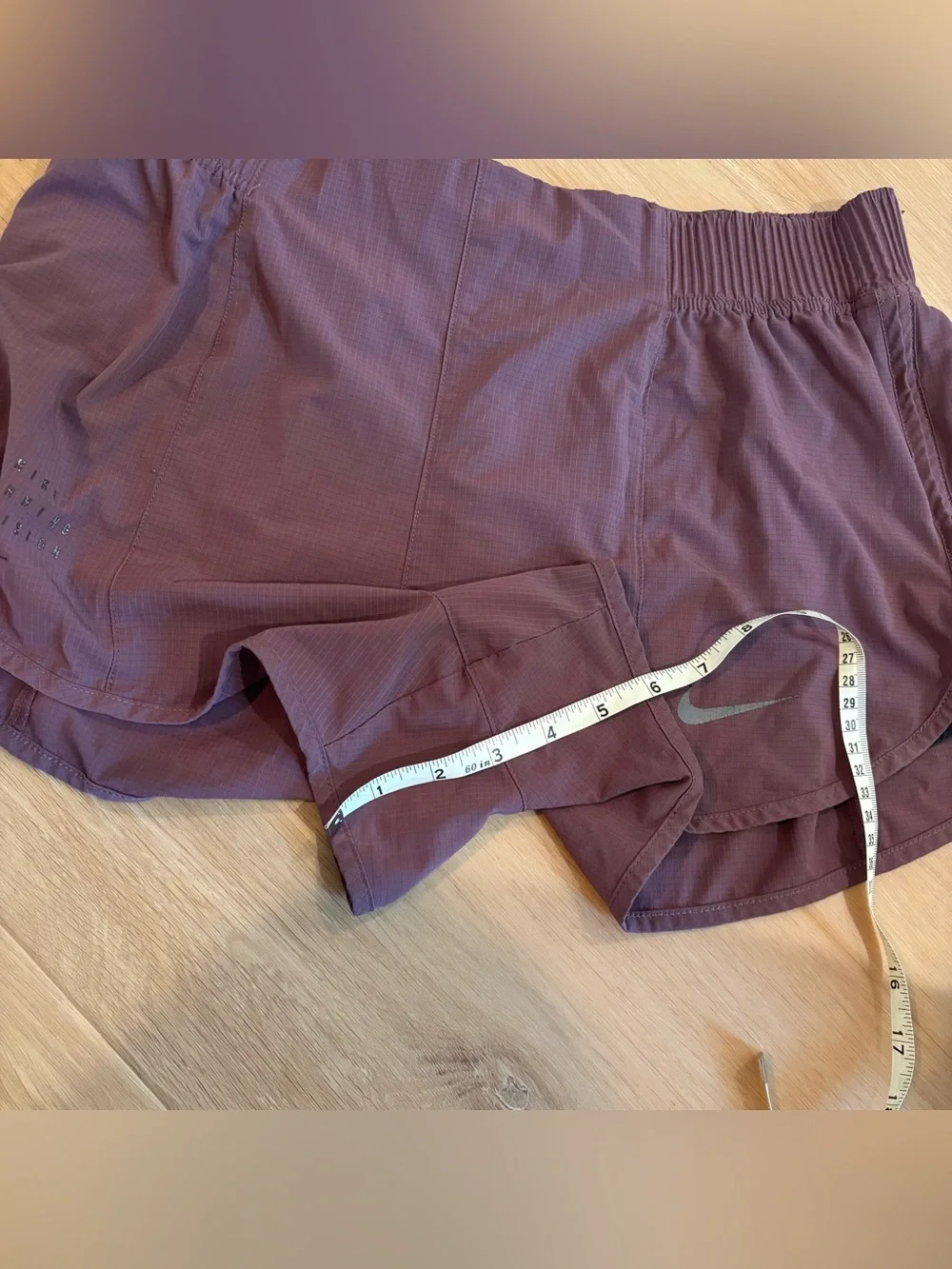 Nike Women’s Run Division Tempo Luxe Running Shorts DD5328-646 Large Purple